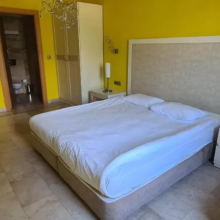 Apartament Gold *