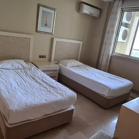 Gold Apartment