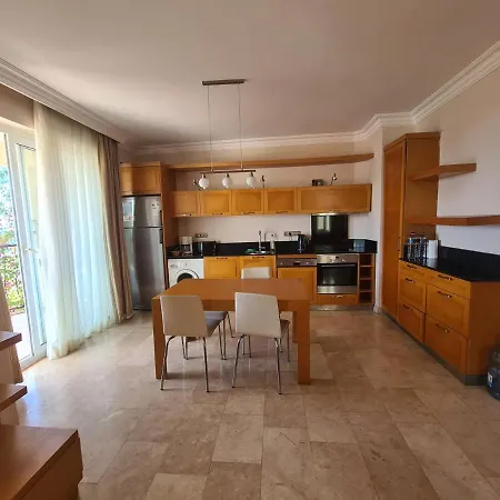 Gold Apartman